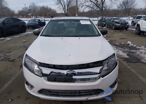 2010 Ford Fusion Sel z USA, uszkodzony, nr VIN 3FAHP0JA6AR381981